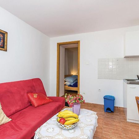 1 Bedroom Nice Apartment In Senj セニ エクステリア 写真